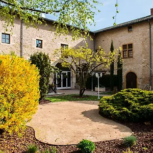 https://lhostellerie-la-ferme-du-poulet.hotels-rhonealpes.com
